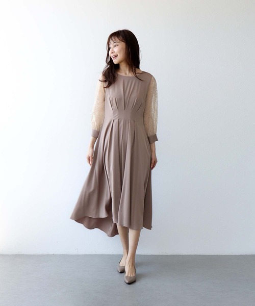 Jines(ジネス)の「ウエストタックフィッシュテールワンピース(ワンピース・レディース・ブラウン/グリーン・38)」の2枚目の写真