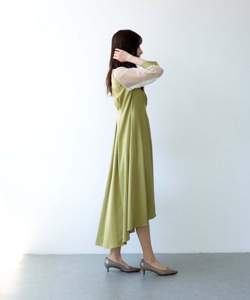 Jines(ジネス)の「ウエストタックフィッシュテールワンピース(ワンピース・レディース・ブラウン/グリーン・38)」の5枚目の写真