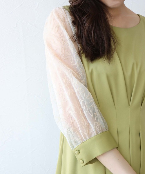 Jines(ジネス)の「ウエストタックフィッシュテールワンピース(ワンピース・レディース・ブラウン/グリーン・38)」の8枚目の写真