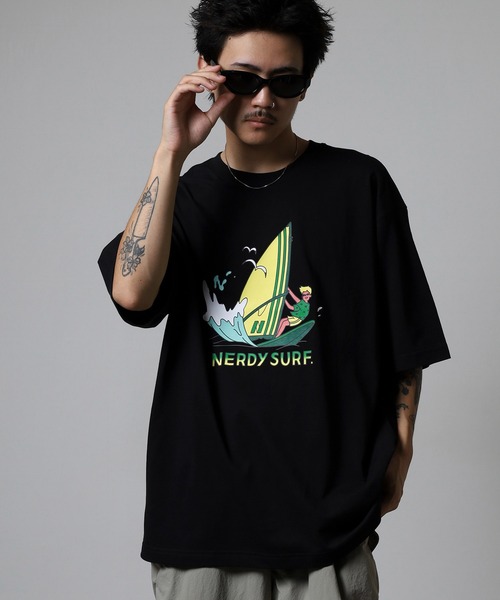NERDY（ノルディ）の「サーフィンボーイ S/S Tシャツ（Tシャツ/カットソー・メンズ・ホワイト/ブラック/パープル・M/L/S）」の16枚目の写真