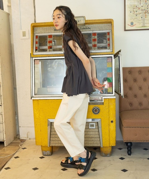 niko and...（ニコアンド）の「オリジナルWコードサンダル（サンダル・レディース・グレー/ブラック・MEDIUM/LARGE）」の8枚目の写真