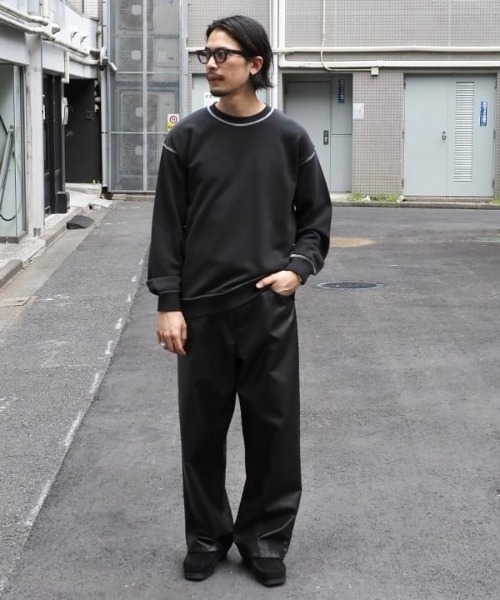 B:MING by BEAMS(ビーミングバイビームス)の「ステッチ クルーネック スウェット(ユニセックス)(スウェット・メンズ・ブラック/ナチュラル・XL/L/M/S)」の3枚目の写真