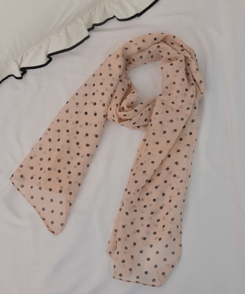 VIBGYOR Women（ヴィブジョー　ウィメン）の「【resonance】ドット柄 シンプル スカーフ/ストール【マルチウェイ】（ストール/ショール・レディース・ブラック/ホワイト/ベージュ/ネイビー/グレー・FREE）」の10枚目の写真