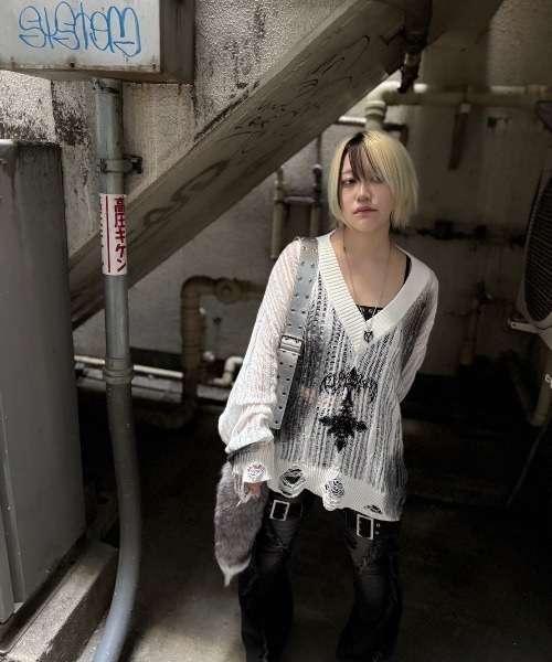 REFLEM(レフレム) 顔料加工ダメージニットPO REFLEM/レフレム』顔料加工ダメージニットPO（ニット/セーター