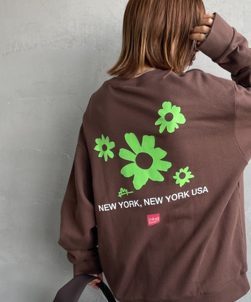 Manhattan Portage（マンハッタンポーテージ）の「[MANHATTAN PORTAGE/マンハッタンポーテージ] 別注 バックフラワープリント クルーネックスウェット（スウェット・レディース・ネイビー/ダークブラウン/オートミール・M/L/XL/S）」の10枚目の写真