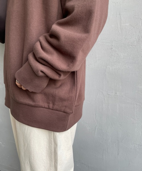 Manhattan Portage（マンハッタンポーテージ）の「[MANHATTAN PORTAGE/マンハッタンポーテージ] 別注 バックフラワープリント クルーネックスウェット（スウェット・レディース・ネイビー/ダークブラウン/オートミール・M/L/XL/S）」の19枚目の写真