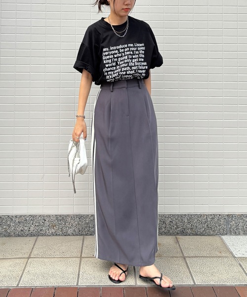 ISOOK(アイスー)の「【ISOOK / アイスー】オーバーサイズ半袖ロゴTシャツ / プリントT クルーネック ラウンドネック Tシャツ レタリング 英字ロゴ ルーズ丈 ビックシルエット ユニセックス 白 黒 ホワイト ブラックZOZOTOWN限定(Tシャツ/カットソー・レディース・ブラック/ホワイト・FREE)」の13枚目の写真