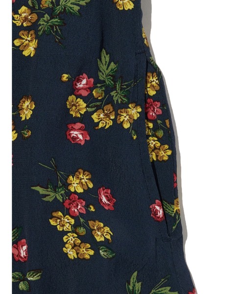 Levi's(リーバイス)の「Levi's/リーバイス Rosa ショートスリーブ ミディカラー ドレス(ワンピース・レディース・ネイビー・XS/S/M)」の6枚目の写真