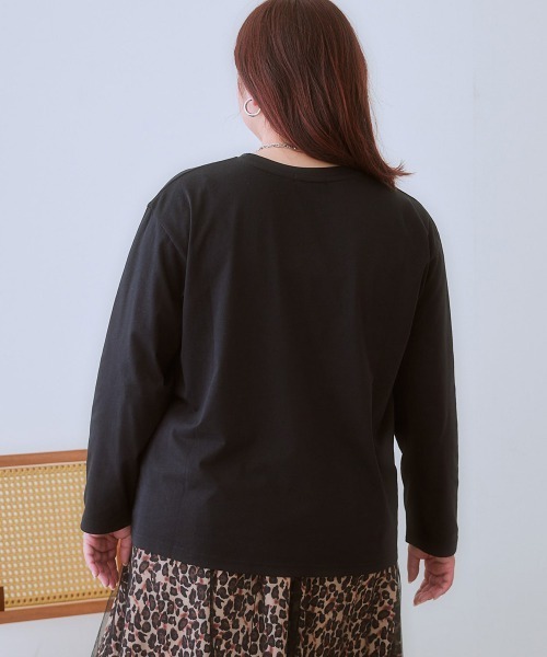 SMILE LAND（スマイルランド）の「＜大きいサイズ＞【GREMLINS】ゆるシルエットプリントTシャツ（Tシャツ/カットソー・レディース・オフホワイト/ブラック・L/5L/4L/3L/LL）」の11枚目の写真