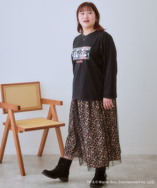 SMILE LAND（スマイルランド）の「＜大きいサイズ＞【GREMLINS】ゆるシルエットプリントTシャツ（Tシャツ/カットソー・レディース・オフホワイト/ブラック・L/5L/4L/3L/LL）」の14枚目の写真