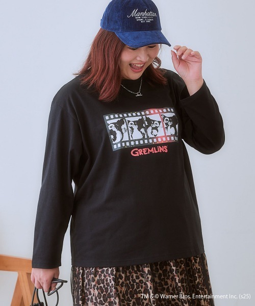 SMILE LAND（スマイルランド）の「＜大きいサイズ＞【GREMLINS】ゆるシルエットプリントTシャツ（Tシャツ/カットソー・レディース・オフホワイト/ブラック・L/5L/4L/3L/LL）」の16枚目の写真