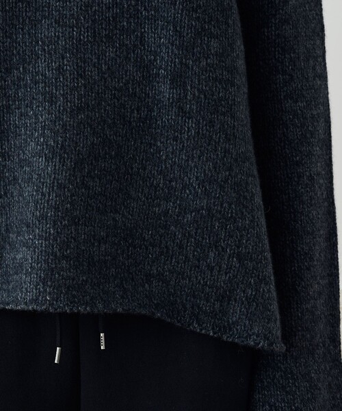 JAMES PERSE(ジェームスパース)の「リサイクルカシミヤ ハイネックプルオーバー WRBC3066(ニット/セーター・レディース・ブラック系その他/ライトベージュ・1/2/0)」の7枚目の写真