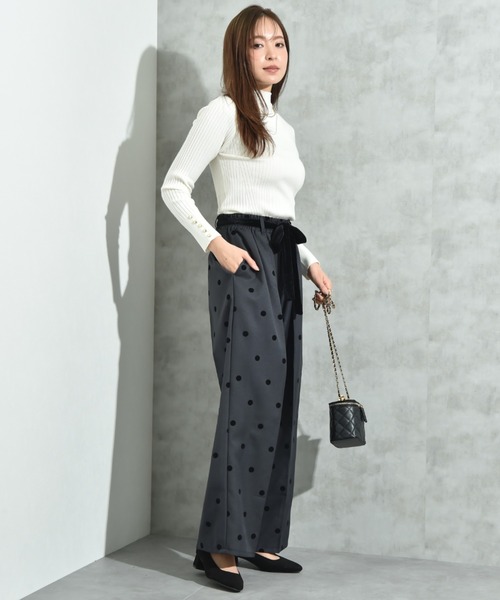 INTERPLANET（インタープラネット）の「ツイルクロスドットフロッキーベロアリボンベルトパンツ（その他パンツ・レディース・ブラック/チャコールグレー・FREE）」の5枚目の写真