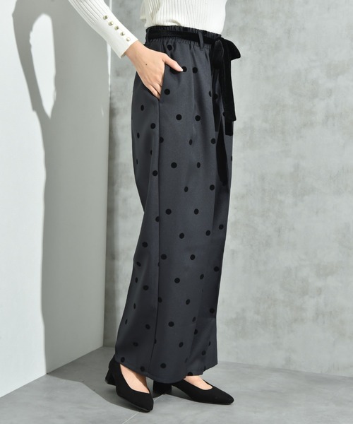 INTERPLANET（インタープラネット）の「ツイルクロスドットフロッキーベロアリボンベルトパンツ（その他パンツ・レディース・ブラック/チャコールグレー・FREE）」の8枚目の写真