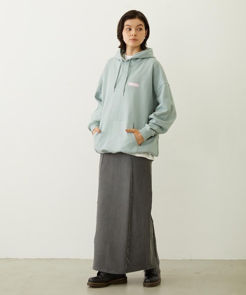 MILKFED.(ミルクフェド)の「FADED SWEAT LONG SKIRT(スカート・レディース・ブラック/ブラウン/ネイビー・S/M)」の8枚目の写真