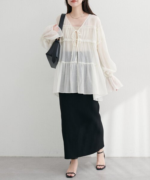 natural couture（ナチュラルクチュール）の「【WEB限定】ギャザーティアードロングブラウス（シャツ/ブラウス・レディース・レッド系その他/モカ/グリーン系その他/ブラック/オフホワイト・FREE）」の9枚目の写真