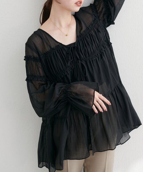 natural couture（ナチュラルクチュール）の「【WEB限定】ギャザーティアードロングブラウス（シャツ/ブラウス・レディース・レッド系その他/モカ/グリーン系その他/ブラック/オフホワイト・FREE）」の10枚目の写真