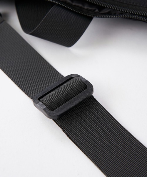 Kappa（カッパ）の「撥水2WAYバッグ（ショルダーバッグ・レディース・ブラック/ベージュ/オレンジ・FREE）」の6枚目の写真