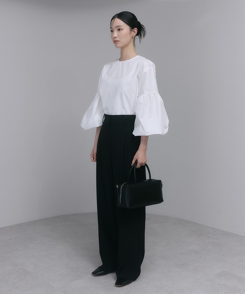 soins（ソワン）の「【牛革】ボックスハンドバッグ（ハンドバッグ・レディース・ブラック/グレイッシュベージュ・FREE）」の7枚目の写真