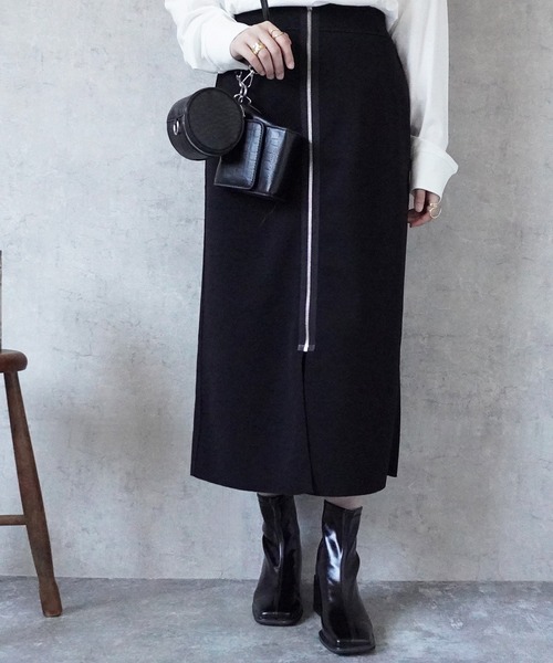 Emma（SELECT LEVERY）（エマ セレクトリベリー）の「リバーシブルファスナーロングスカート（スカート・レディース・ブラック/グレー/ベージュ・MEDIUM）」の2枚目の写真