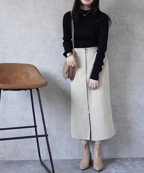 Emma（SELECT LEVERY）（エマ セレクトリベリー）の「リバーシブルファスナーロングスカート（スカート・レディース・ブラック/グレー/ベージュ・MEDIUM）」の5枚目の写真