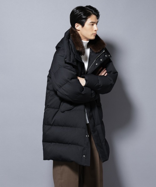 美品　NANOファー付きブラックダウンジャケット　40 西川ダウン(R)」フェイクファーカラーサージロングダウン（ダウン