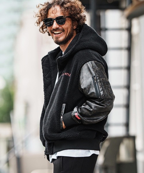 mj11047-Synthetic Leather Combination Boa Hooded Blouson