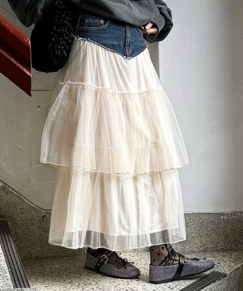Aelina（エリナ）の「デニム切り替えチュールスカート（スカート・レディース・ベージュ/ブラック・M/S）」の13枚目の写真