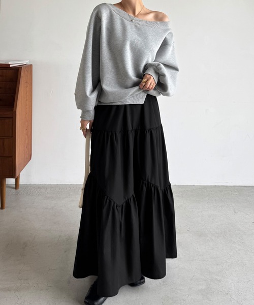 junoah(ジュノア)の「バイアス切替ティアードスカート(スカート・レディース・ダークグレー/モカ/ブラック・LARGE/MEDIUM/SMALL)」の4枚目の写真