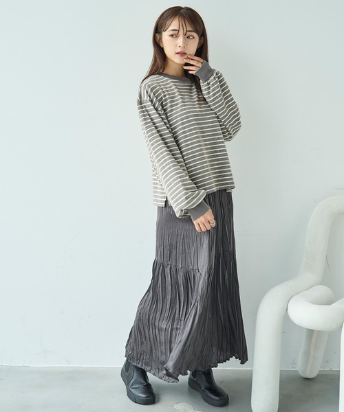mil(ミル)の「ボリューム袖 ボーダーロンT【588093】(Tシャツ/カットソー・レディース・ブラック×ホワイト/ライトグレー/ホワイト×グレー・XS/S)」の4枚目の写真