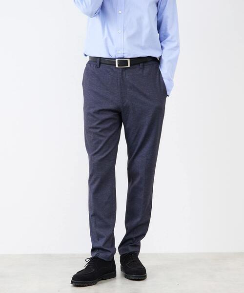 MEN'S MELROSE（メンズメルローズ）の「プリントテックジャージテーパードコンフォートパンツ(セットアップ可)（スラックス・メンズ・チャコールグレー/ライトグレー/ブラウン/ネイビー・3/5/4）」の9枚目の写真
