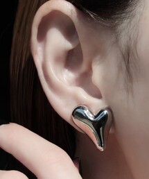 ＜Soierie＞Distort heart ピアス