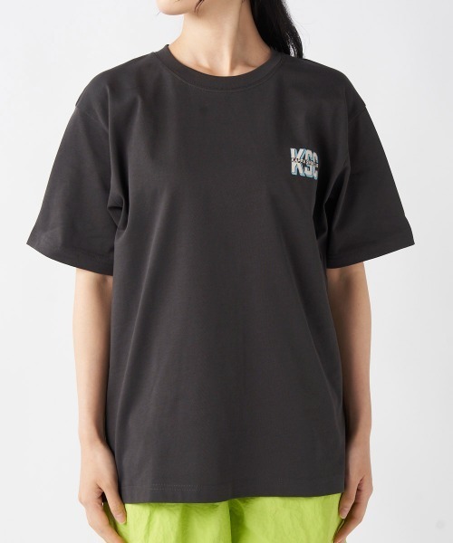 Kappa(カッパ)の「≪ウェルネスシリーズ≫スイムラフィック ユニセックスTシャツ(Tシャツ/カットソー・レディース・ホワイト/ブラック・LARGE/MEDIUM/SMALL)」の9枚目の写真