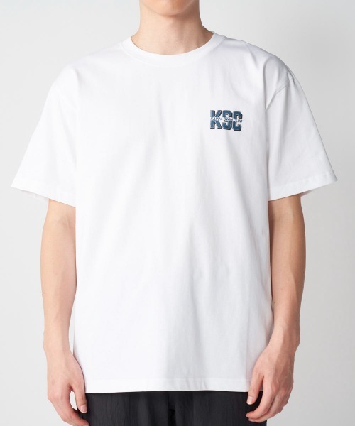 Kappa(カッパ)の「≪ウェルネスシリーズ≫スイムラフィック ユニセックスTシャツ(Tシャツ/カットソー・レディース・ホワイト/ブラック・LARGE/MEDIUM/SMALL)」の18枚目の写真
