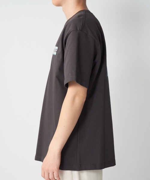 Kappa(カッパ)の「≪ウェルネスシリーズ≫スイムラフィック ユニセックスTシャツ(Tシャツ/カットソー・レディース・ホワイト/ブラック・LARGE/MEDIUM/SMALL)」の14枚目の写真