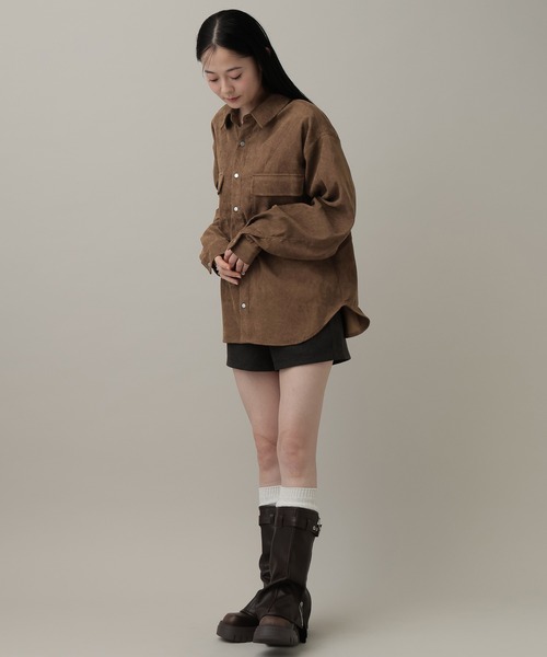 3.3 Field Trip (3.3フィールドトリップ)の「【UNISEX】ALAND/コーデュロイ長袖シャツ(シャツ/ブラウス・レディース・ブラウン/ライトブルー・MEDIUM/SMALL)」の14枚目の写真