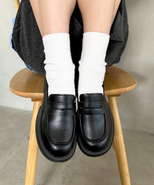 wears(ウェアーズ)の「厚底シンプルコインローファー(ローファー・レディース・ブラック/ブラウン・24.5cm/23.5cm)」の5枚目の写真