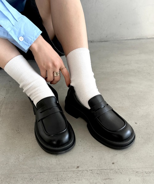wears(ウェアーズ)の「厚底シンプルコインローファー(ローファー・レディース・ブラック/ブラウン・24.5cm/23.5cm)」の4枚目の写真