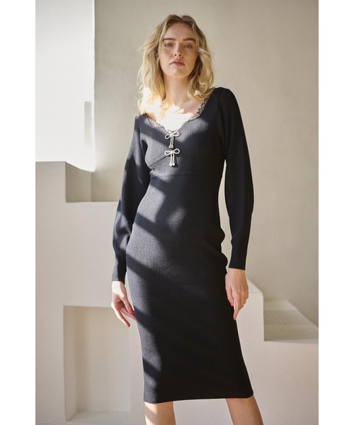 Estella.K(エステラケー)の「Ivanna Knit Midi Dress ハートネックリブニットドレス(ワンピース・レディース・ブルー系その他/ブラック・FREE)」の2枚目の写真