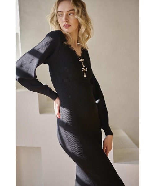 Estella.K(エステラケー)の「Ivanna Knit Midi Dress ハートネックリブニットドレス(ワンピース・レディース・ブルー系その他/ブラック・FREE)」の7枚目の写真