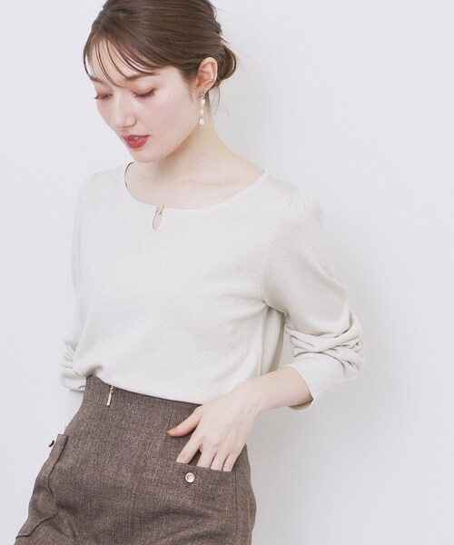 EENK / xelts pocket knit shirt ニット アイボリー セール】パール調パーツ付きクルーネックニット【洗濯機OK】《8col/XS