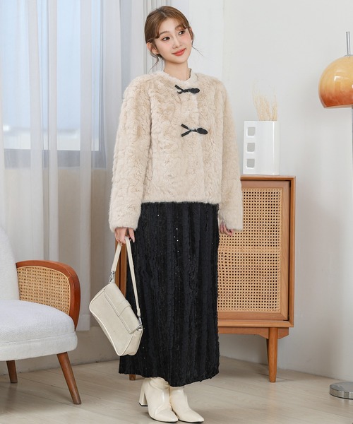Anely(アネリー)の「ノーカラー コンパクト ファー ダッフル ジャケット(ノーカラージャケット・レディース・アイボリー/ブラック/ベージュ/ピンク・FREE)」の15枚目の写真