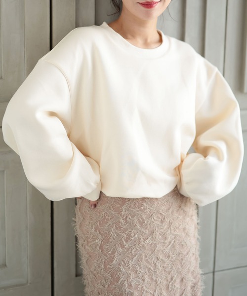 Ruwan yu(ルワンユー)の「バルーンクロップドスウェット【大きいサイズ対応】(スウェット・レディース・グレー/ホワイト・L/LL/3L/4L)」の8枚目の写真