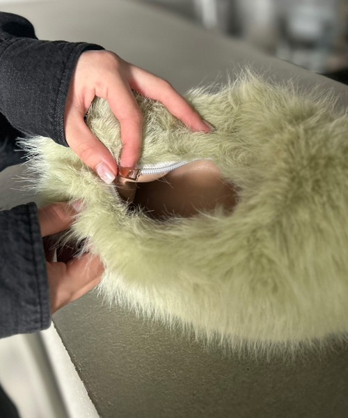 Kotoe（コトエ）の「スモーキーパステル ワンハンドル エコファーバッグ（ハンドバッグ・レディース・ダークグレー/ブラウン/グリーン/ブルー・FREE）」の18枚目の写真