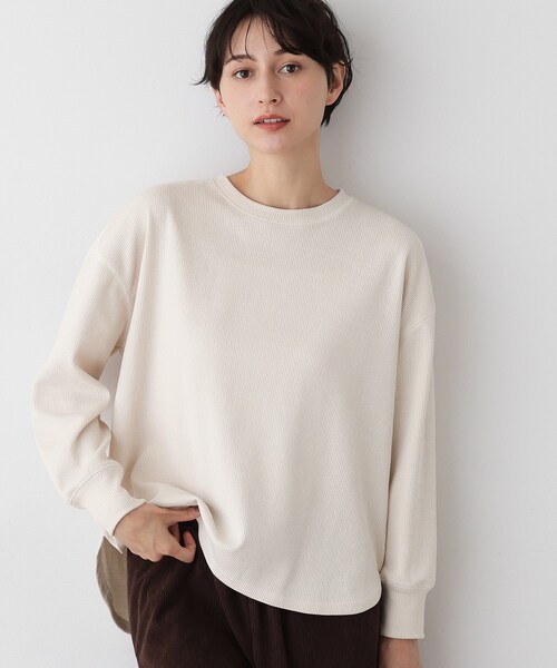 Dessin(デッサン)の「【洗える】ベロアサーマルカットソー(Tシャツ/カットソー・レディース・ダークブラウン/オフホワイト/グレー・01/02/03)」の4枚目の写真