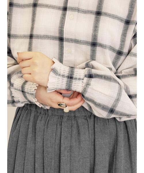 Samansa Mos2（サマンサ モスモス）の「袖口シャーリングチェックシャツ（シャツ/ブラウス・レディース・レッド/ベージュ/イエロー・F）」の6枚目の写真