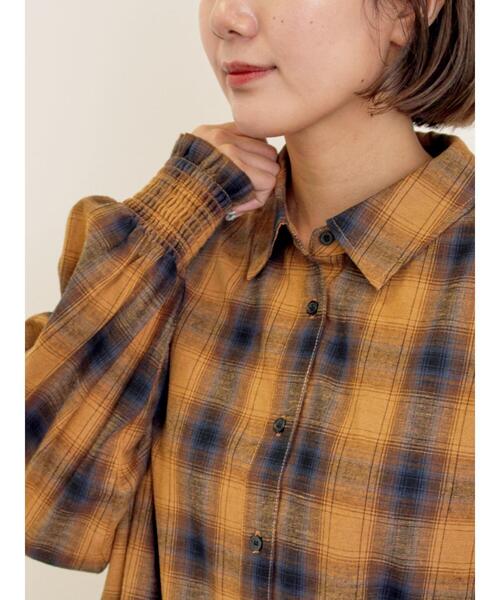 Samansa Mos2（サマンサ モスモス）の「袖口シャーリングチェックシャツ（シャツ/ブラウス・レディース・レッド/ベージュ/イエロー・F）」の10枚目の写真
