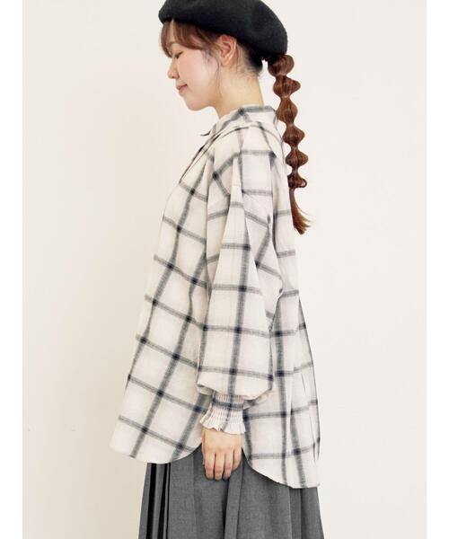 Samansa Mos2（サマンサ モスモス）の「袖口シャーリングチェックシャツ（シャツ/ブラウス・レディース・レッド/ベージュ/イエロー・F）」の19枚目の写真