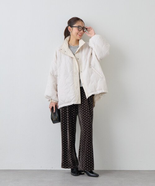 un dix cors（アンディコール）の「《華やかさをプラス》グリッタードットベロアパンツ（スラックス・レディース・ブラック/ブラウン・FREE）」の10枚目の写真