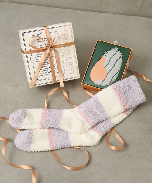 BIRTHDAY BAR（バースデイバー）の「【ラッピングでお届け】あったかセット（生活家電・レディース・ネイビー/オレンジ・0）」の2枚目の写真